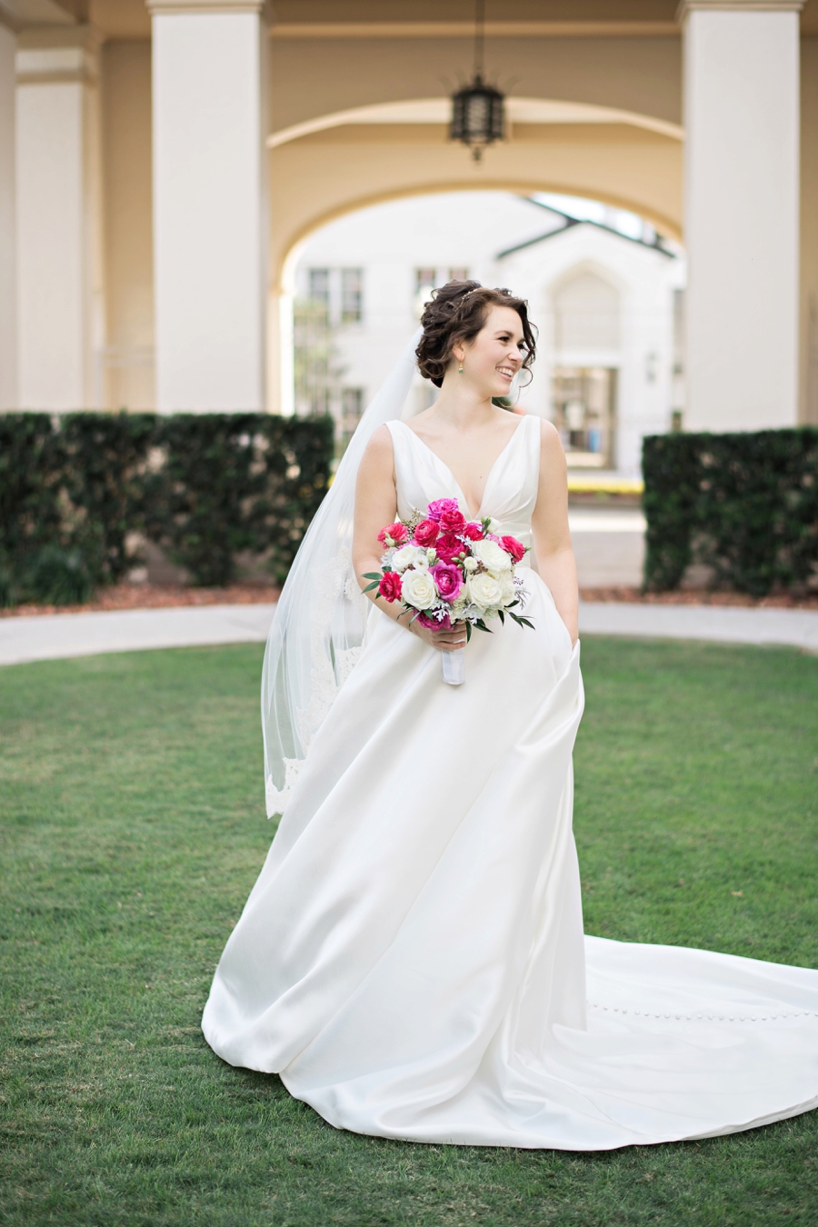 An Elegant Fuchsia Winter Park Wedding via TheELD.com