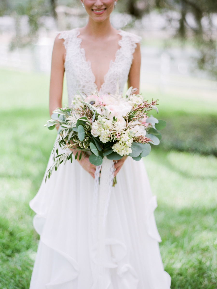 Blue & Blush Chambray Inspired Wedding Ideas via TheELD.com