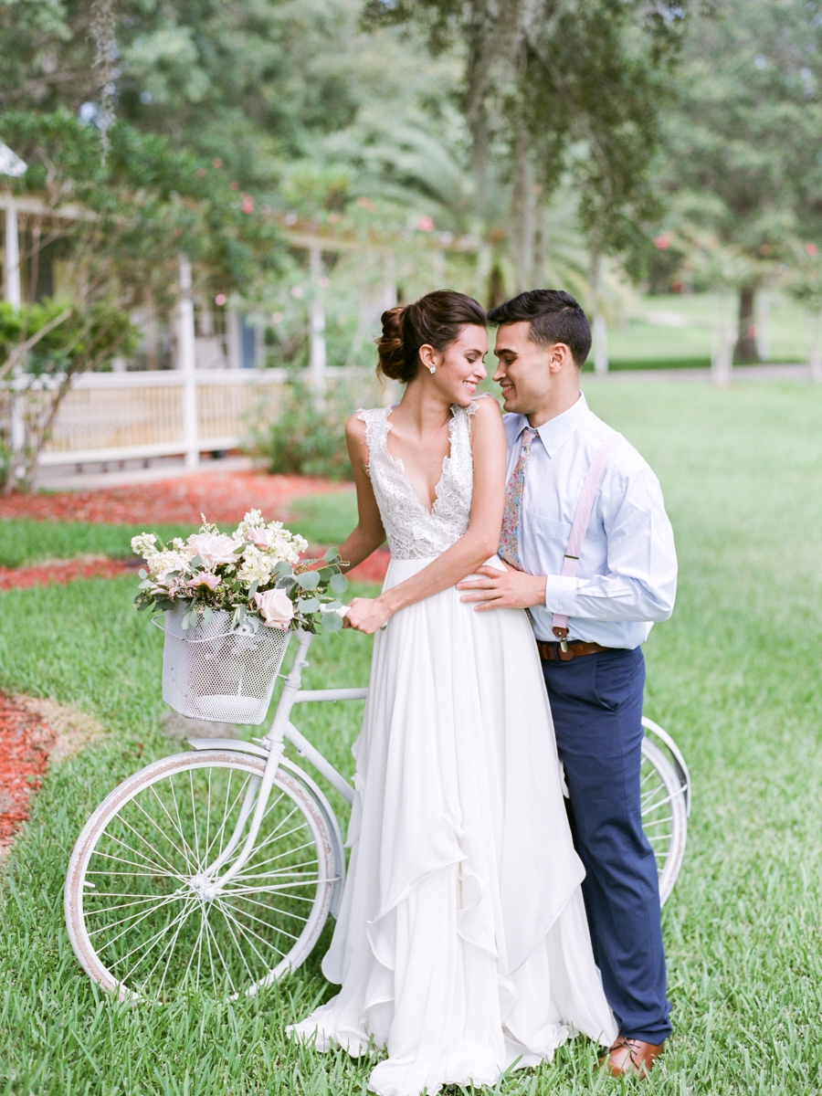 Blue & Blush Chambray Inspired Wedding Ideas via TheELD.com