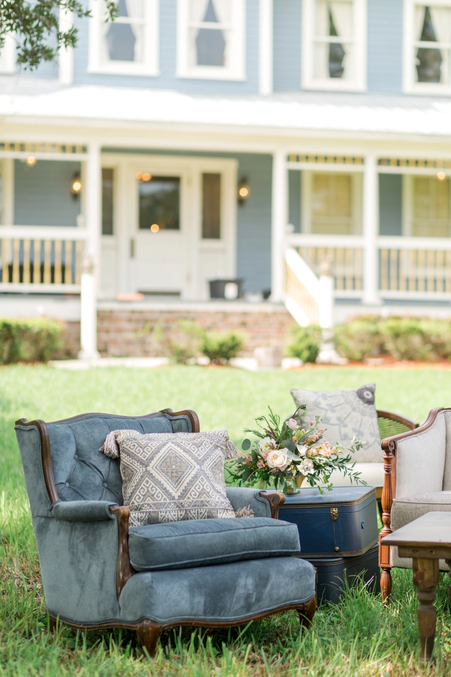 Blue & Blush Chambray Inspired Wedding Ideas via TheELD.com