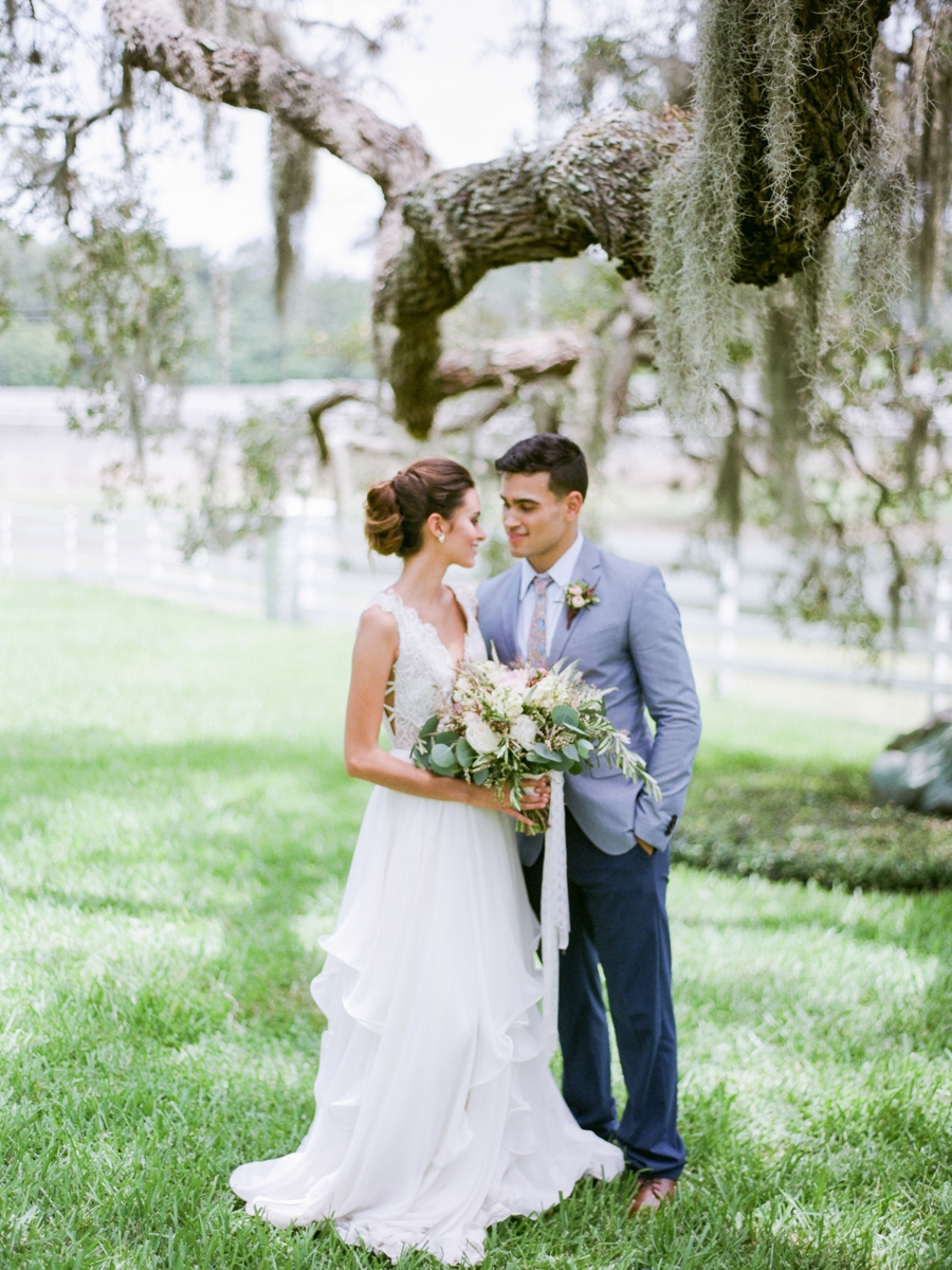 Blue & Blush Chambray Inspired Wedding Ideas via TheELD.com