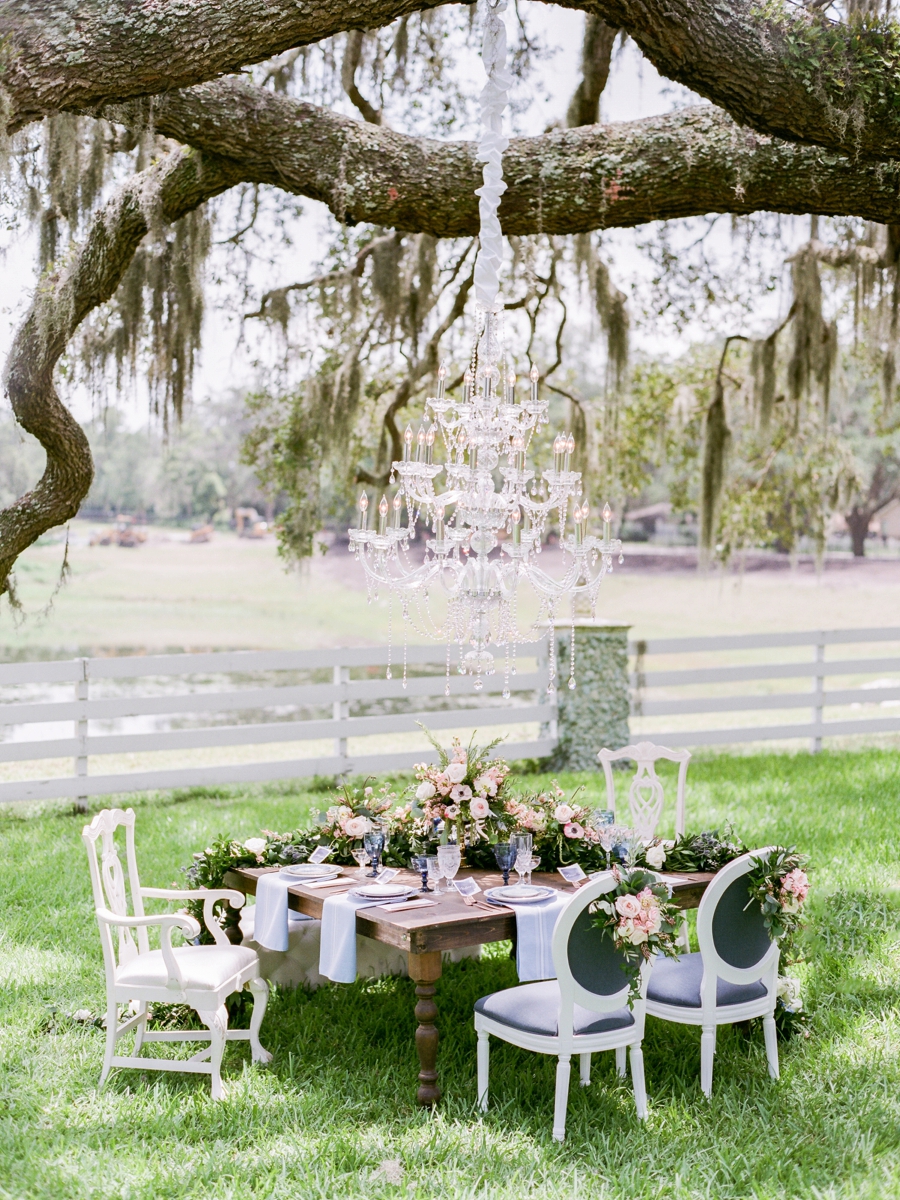 Blue & Blush Chambray Inspired Wedding Ideas via TheELD.com