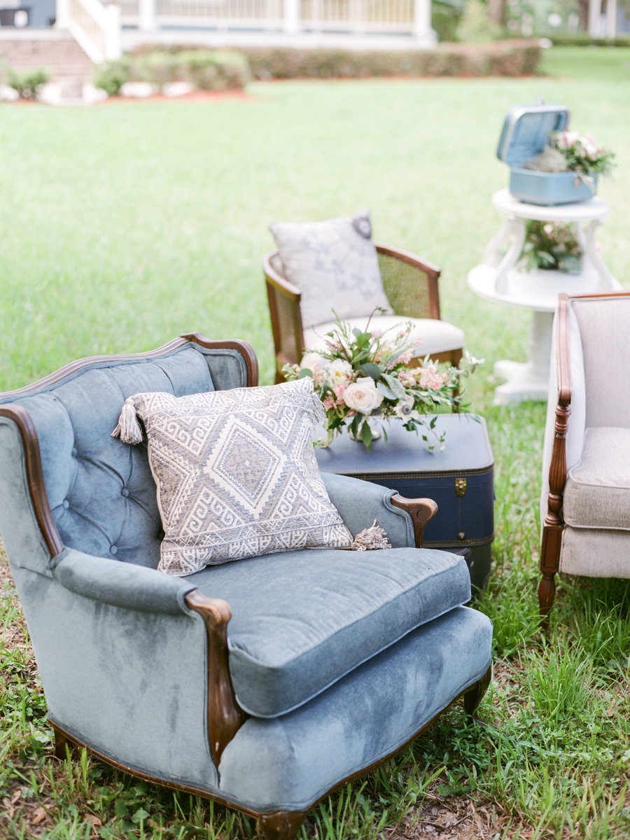 Blue & Blush Chambray Inspired Wedding Ideas via TheELD.com