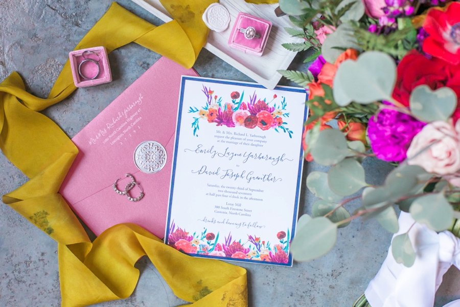 A Colorful Modern Elegant Charlotte Wedding via TheELD.com