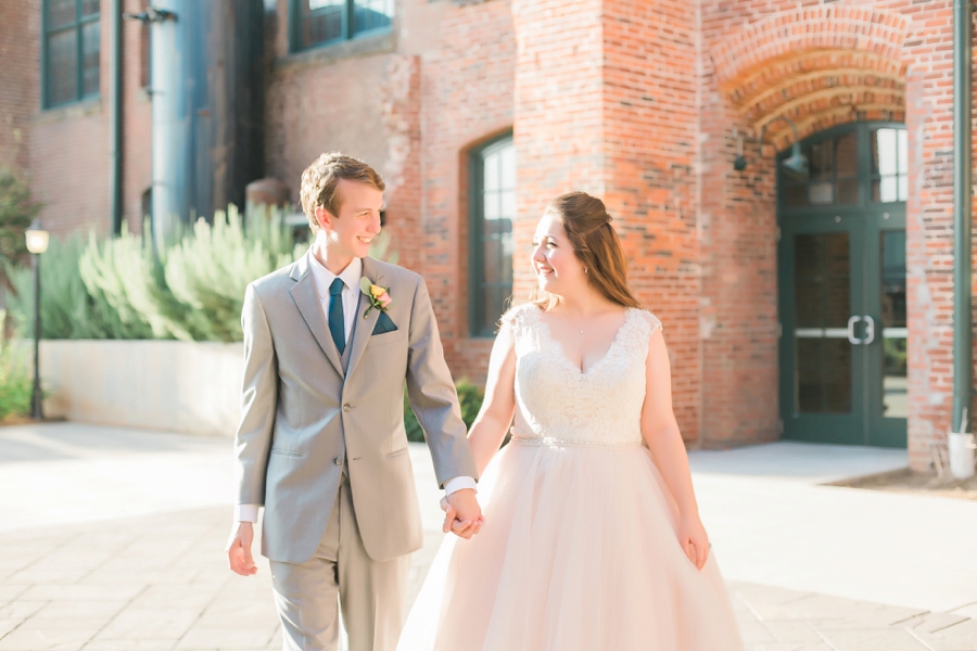 A Colorful Modern Elegant Charlotte Wedding via TheELD.com