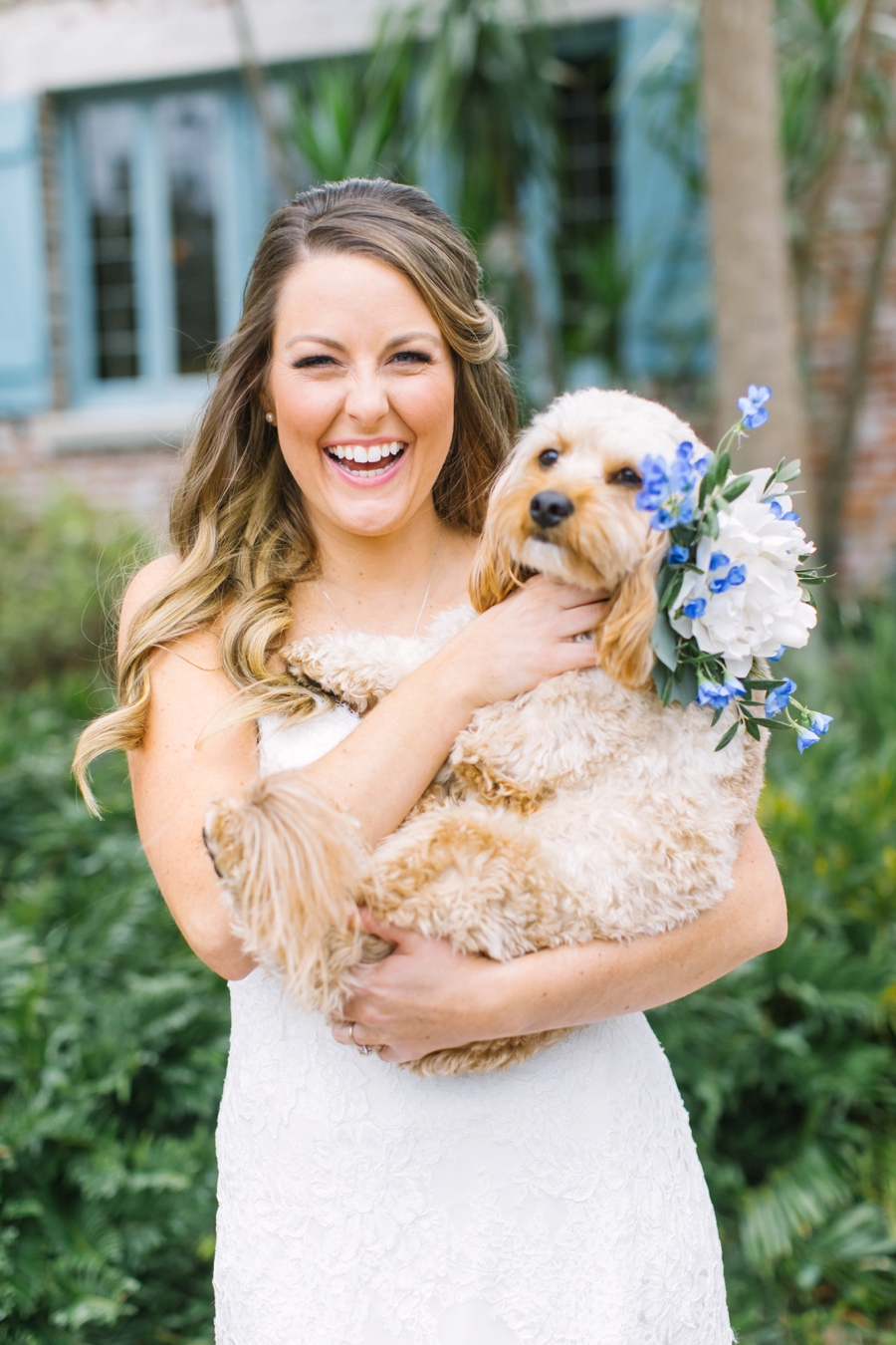 A Navy Garden Inspired Winter Park Wedding via TheELD.com