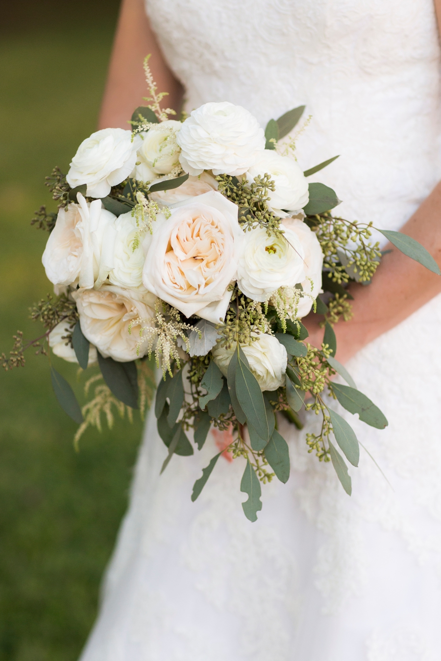 An Elegant Blush Pensacola Wedding via TheELD.com