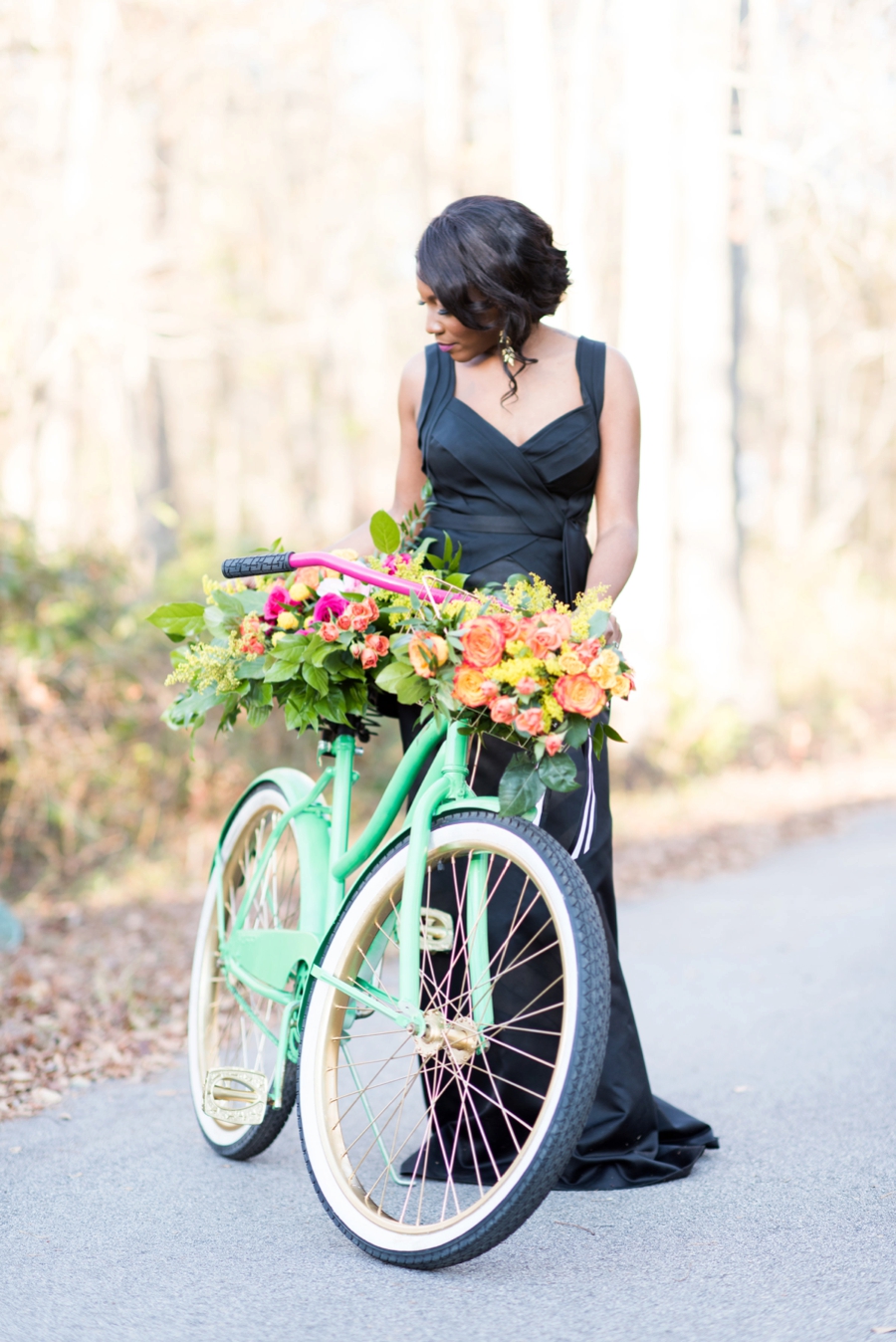 Colorful & Modern Kate Spade Inspired Wedding Ideas via TheELD.com