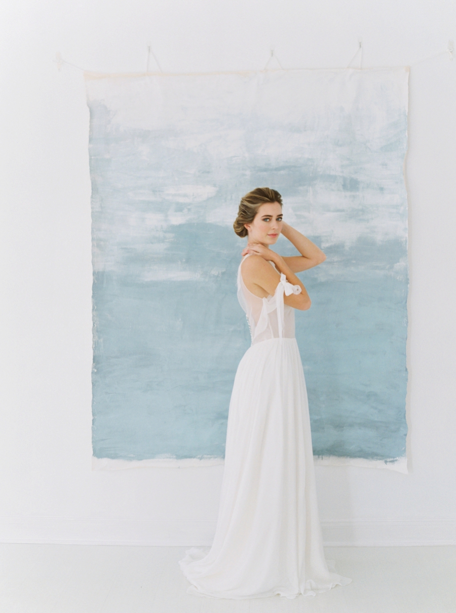 Modern Elegant Blue and Gray Wedding Ideas via TheELD.com