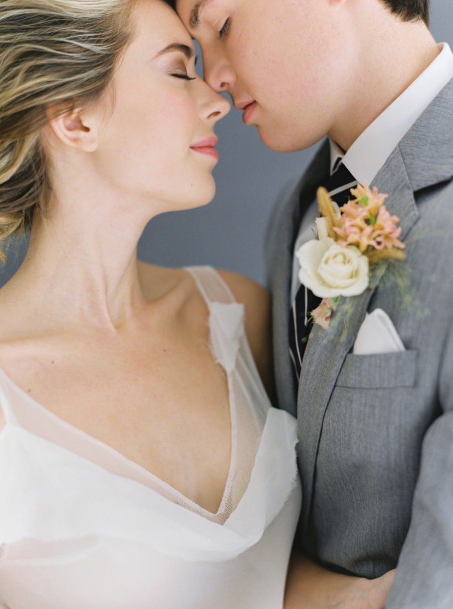 Modern Elegant Blue and Gray Wedding Ideas via TheELD.com