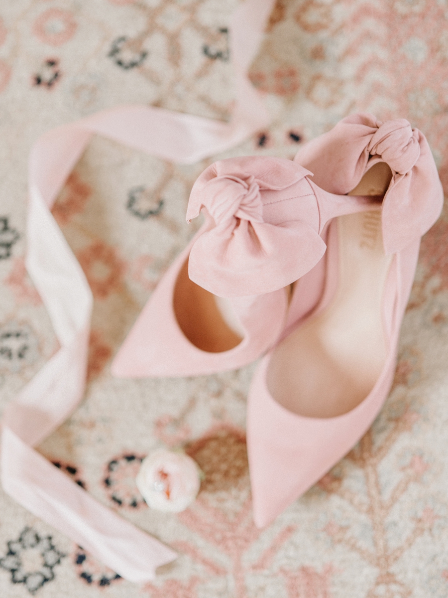 Romantic Blush Spring Inspired Wedding Ideas via TheELD.com