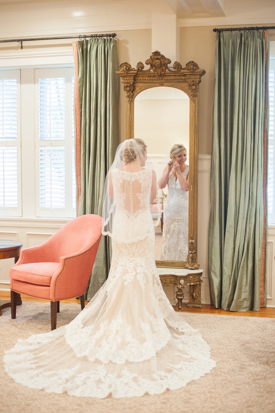 A Romantic Pink South Carolina Wedding via TheELD.com