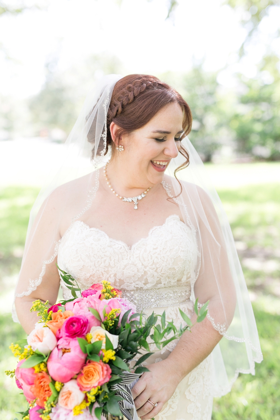 A Colorful & Chic Central Florida Wedding via TheELD.com