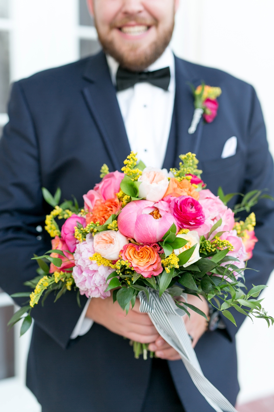 A Colorful & Chic Central Florida Wedding via TheELD.com