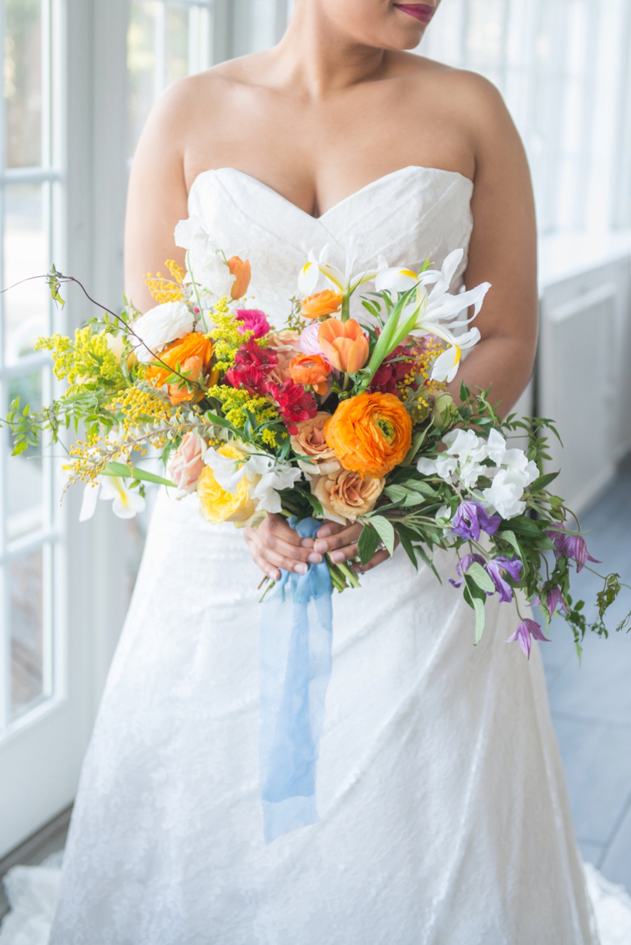 Colorful Mid Century Modern Wedding Ideas via TheELD.com