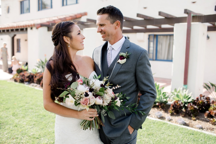 A Blush & Burgundy San Clemente Wedding via TheELD.com