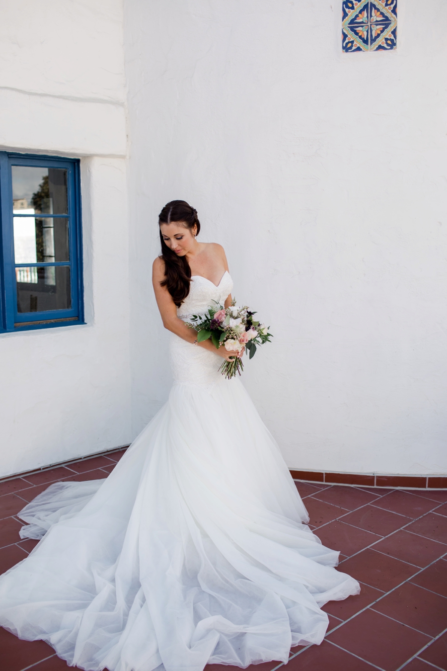 A Blush & Burgundy San Clemente Wedding via TheELD.com