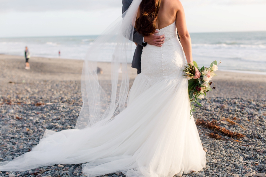 A Blush & Burgundy San Clemente Wedding via TheELD.com