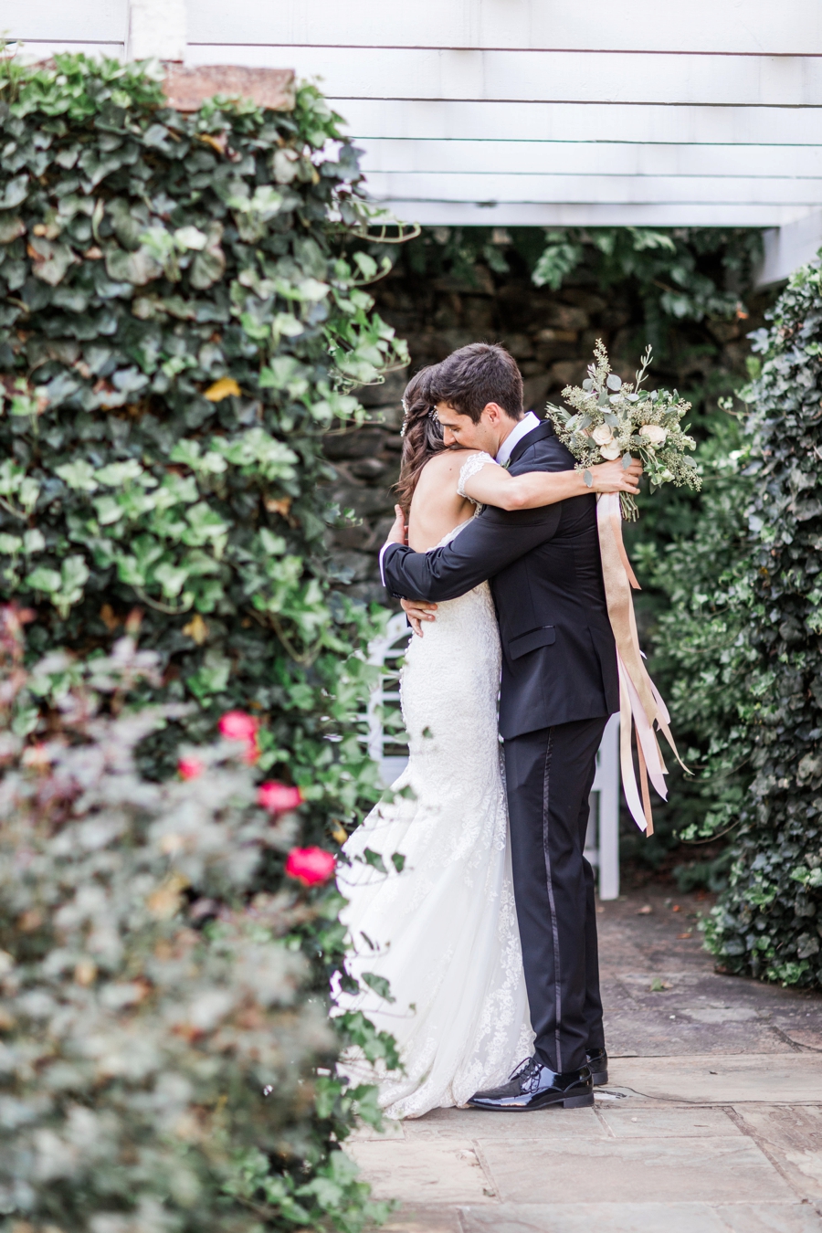 Classic Garden Inspired Wedding In Virginia via TheELD.com