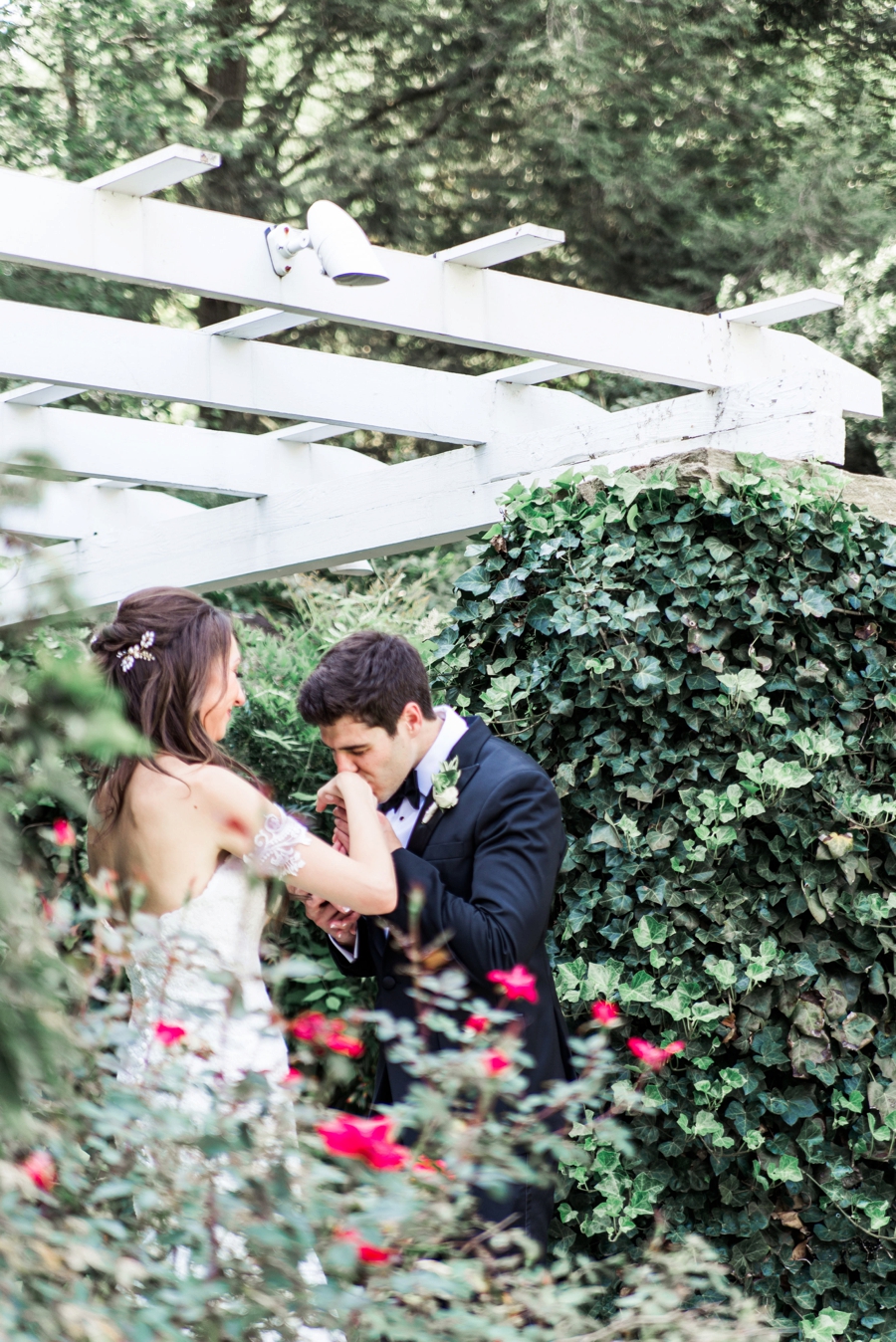 Classic Garden Inspired Wedding In Virginia via TheELD.com