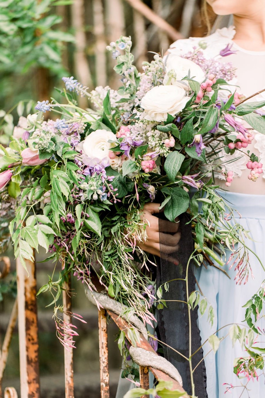 Organic Wedding Inspiration in Lavender and Blue via TheELD.com