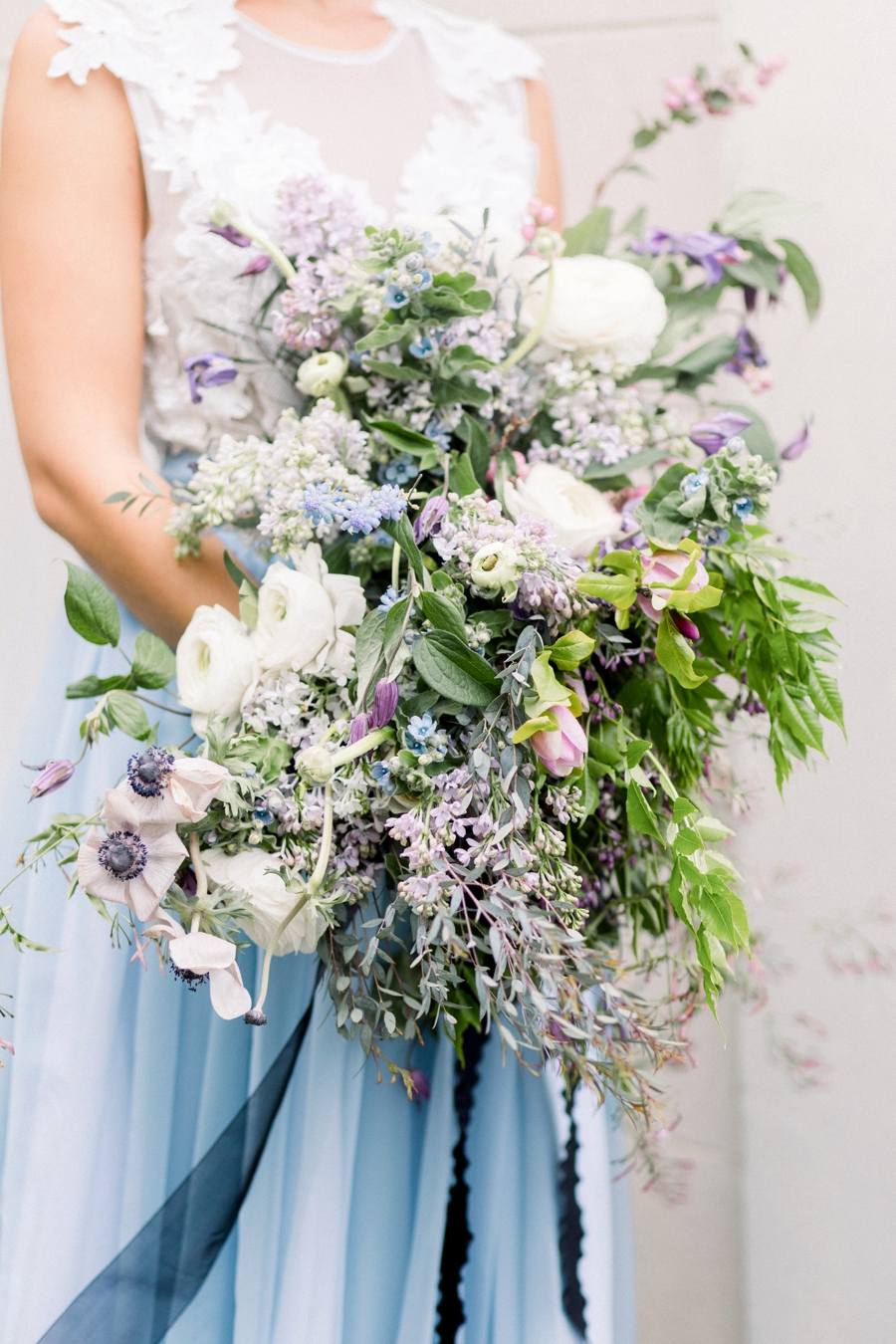 Organic Wedding Inspiration in Lavender and Blue via TheELD.com