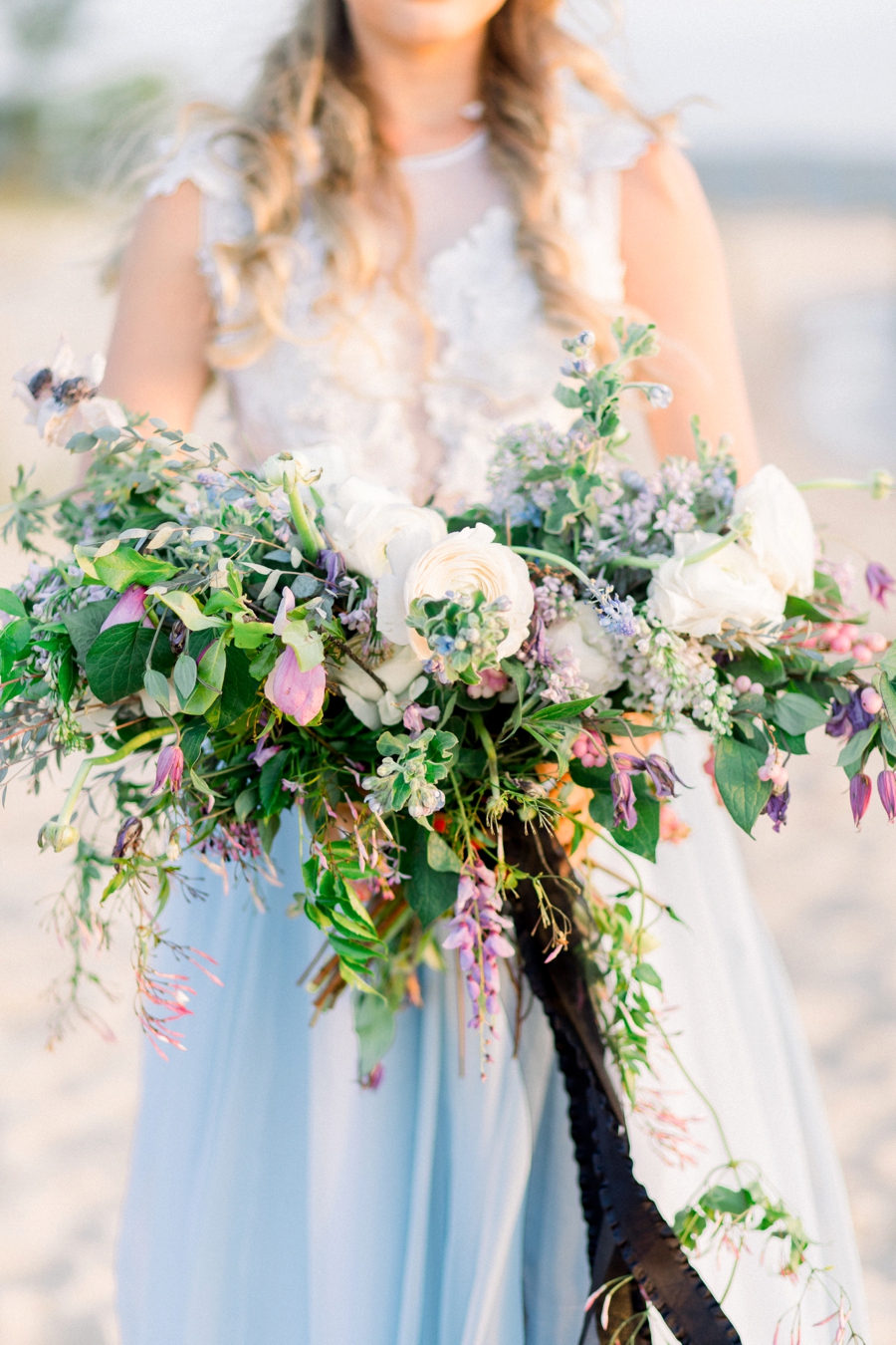 Organic Wedding Inspiration in Lavender and Blue via TheELD.com