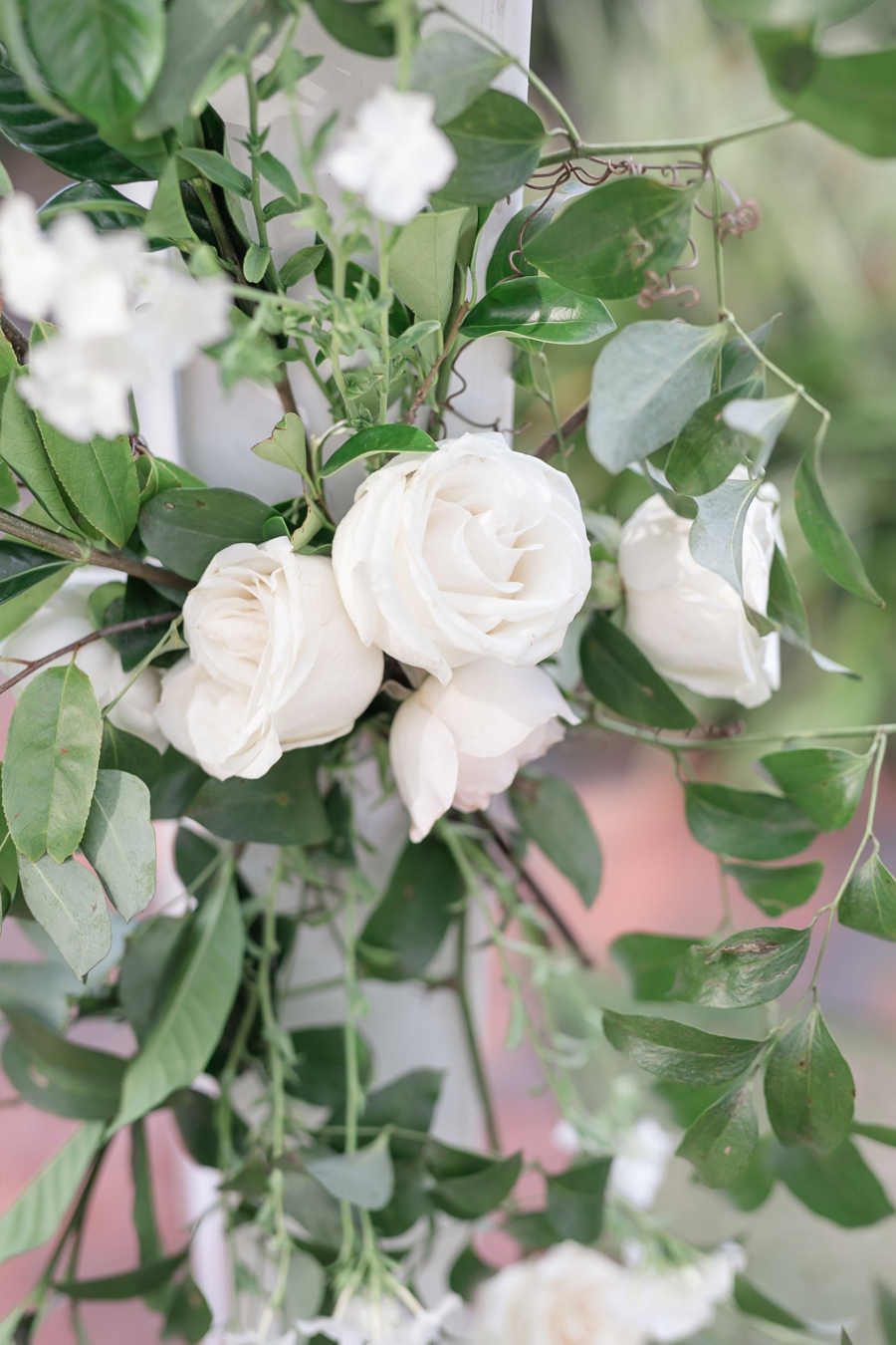 A Modern, Garden Inspired Wedding Design via TheELD.com