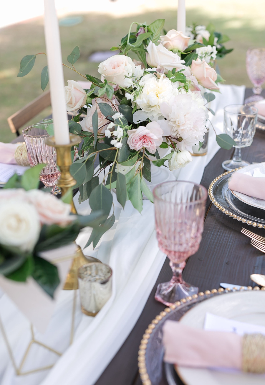 A Modern, Garden Inspired Wedding Design via TheELD.com