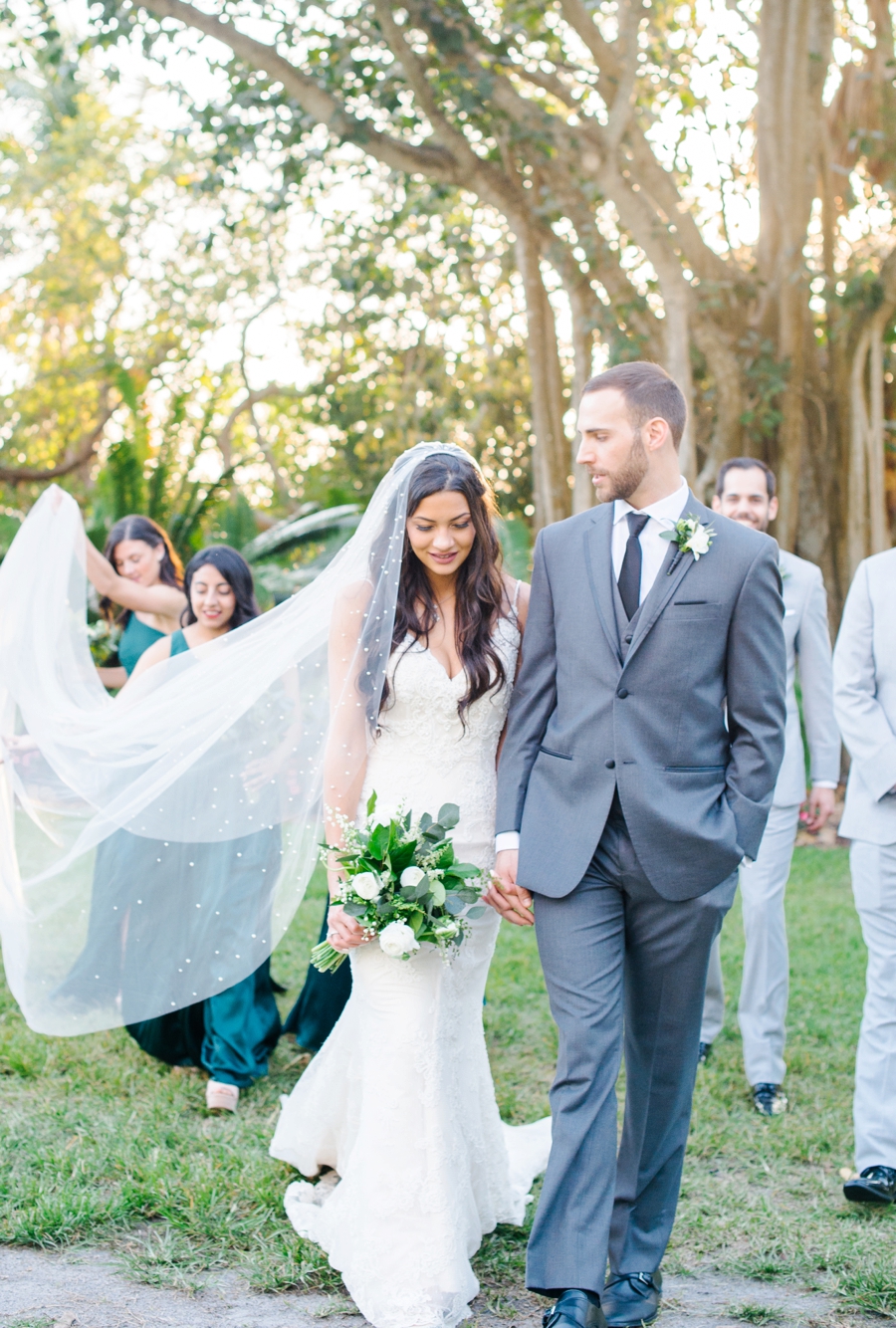 An Elegant Sarasota Garden Wedding via TheELD.com