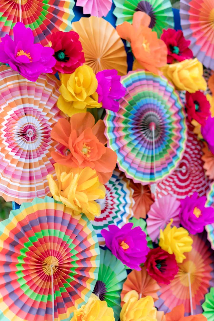 Colorful Wedding Ideas Inspired By Mexico via TheELD.com