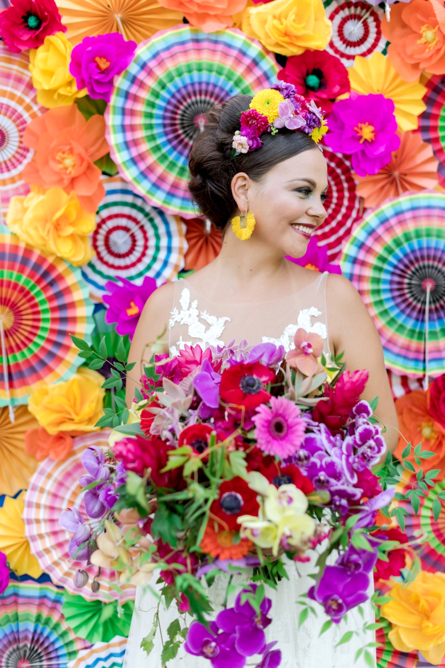 Colorful Wedding Ideas Inspired By Mexico via TheELD.com