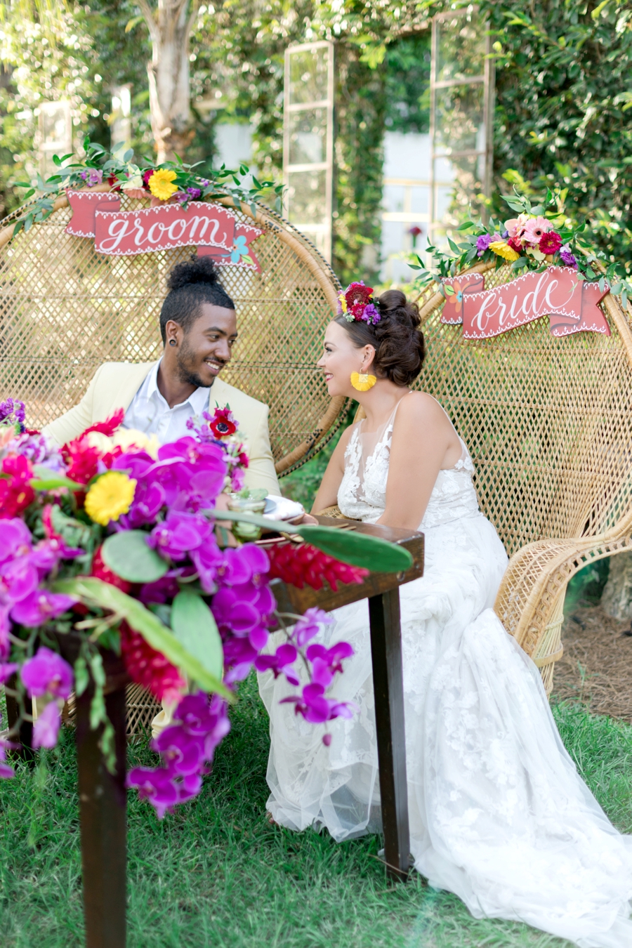 Colorful Wedding Ideas Inspired By Mexico via TheELD.com