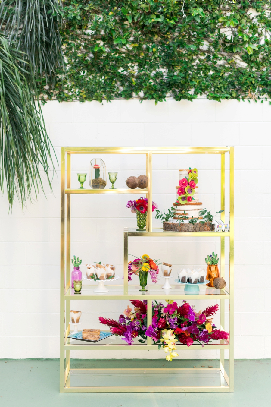 Colorful Wedding Ideas Inspired By Mexico via TheELD.com