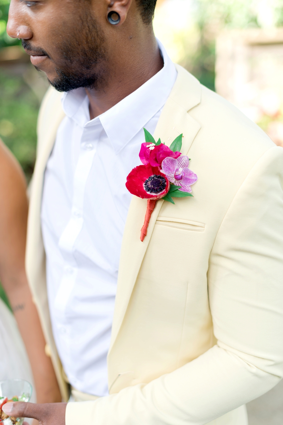 Colorful Wedding Ideas Inspired By Mexico via TheELD.com