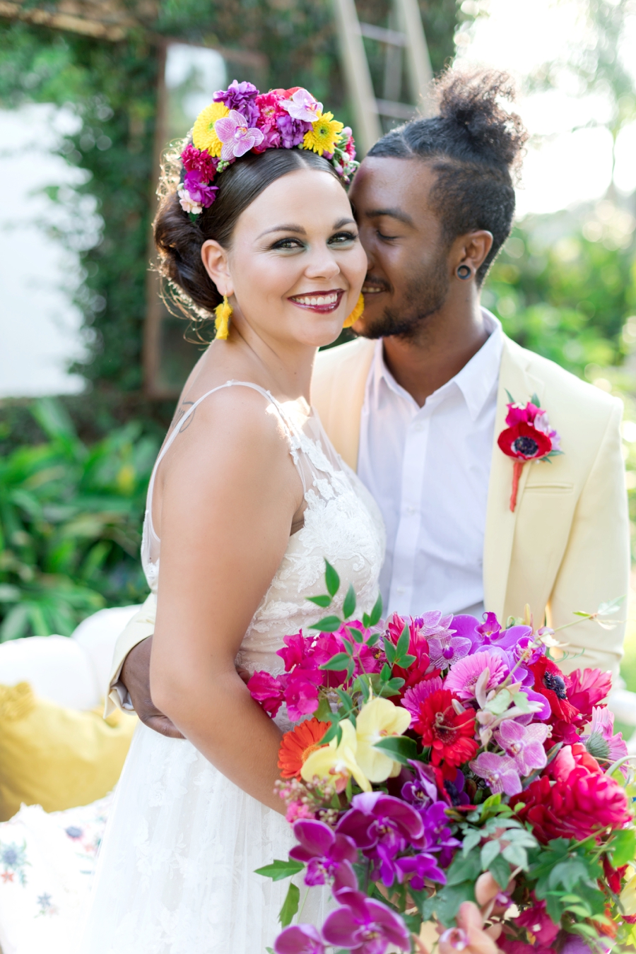 Colorful Wedding Ideas Inspired By Mexico via TheELD.com