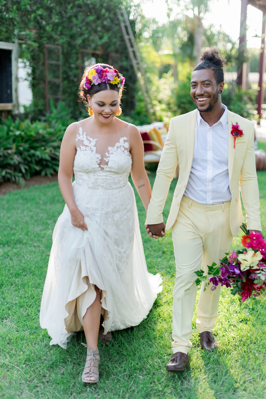 Colorful Wedding Ideas Inspired By Mexico via TheELD.com