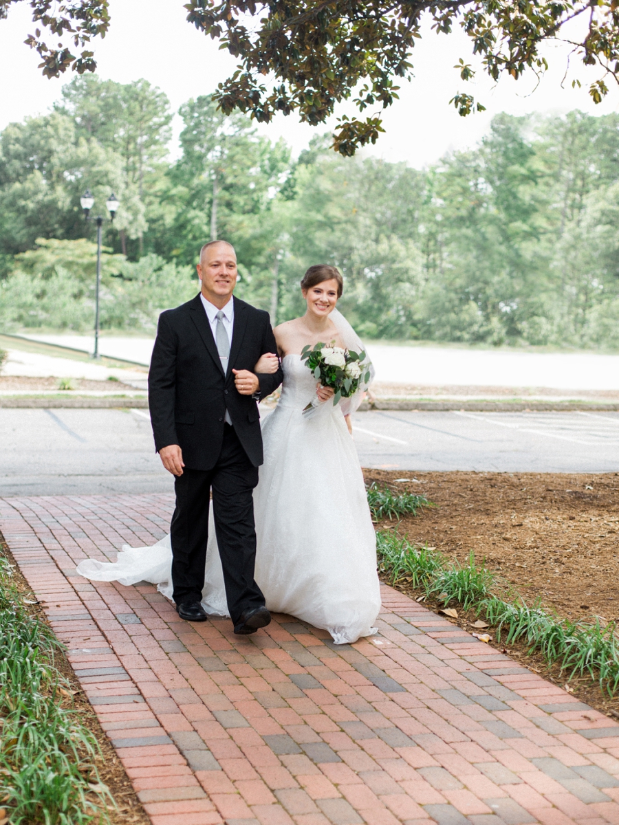 An Organic Intimate Wedding In North Carolina via TheELD.com