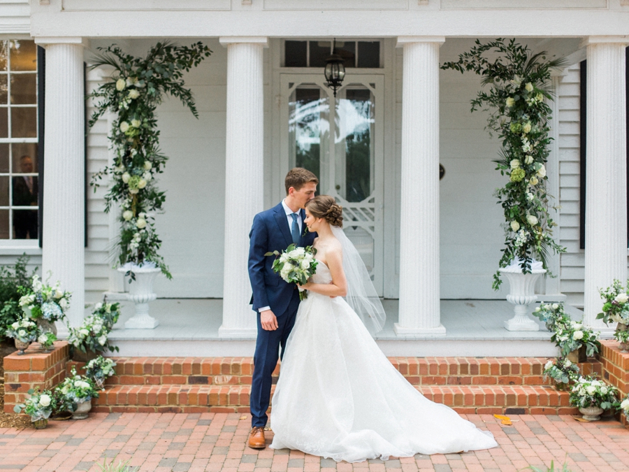 An Organic Intimate Wedding In North Carolina via TheELD.com