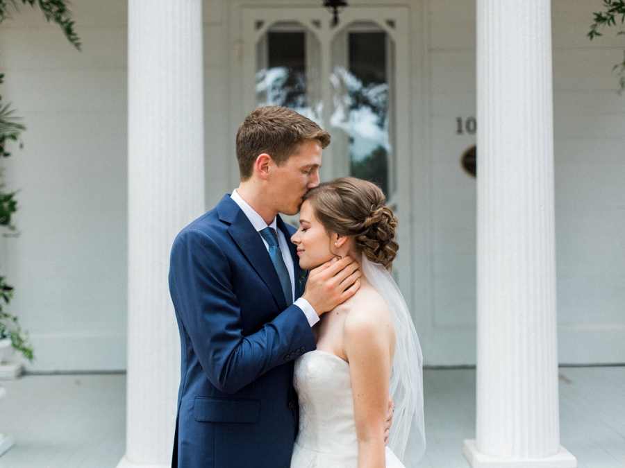 An Organic Intimate Wedding In North Carolina via TheELD.com