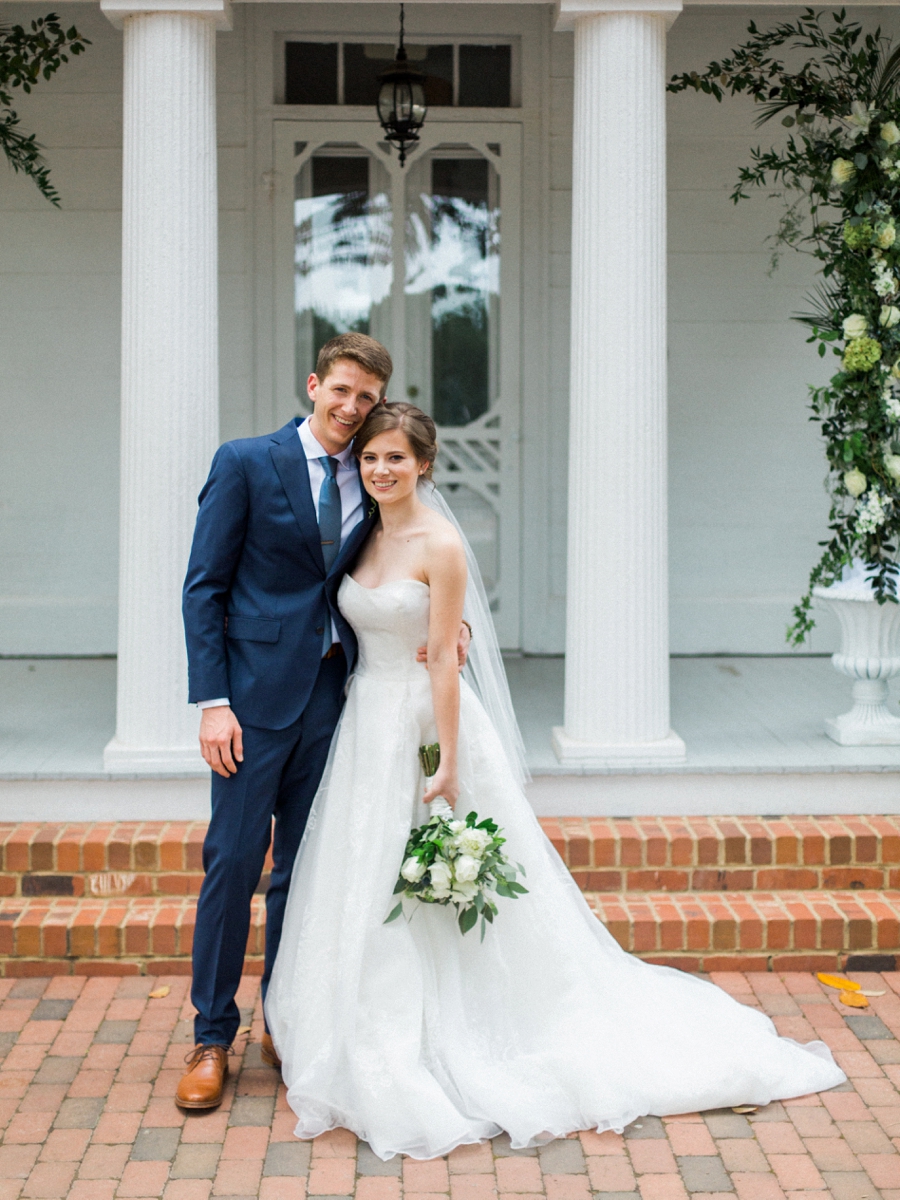 An Organic Intimate Wedding In North Carolina via TheELD.com