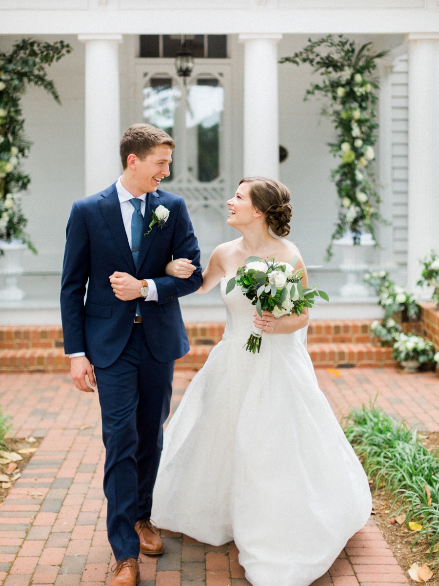 An Organic Intimate Wedding In North Carolina via TheELD.com