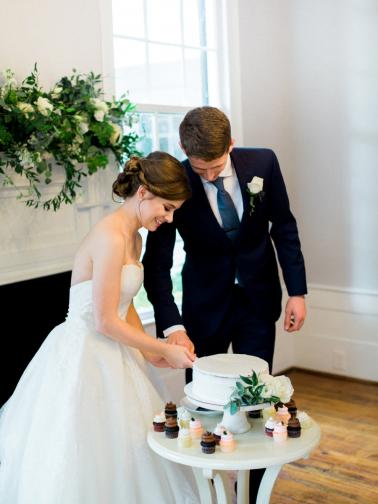 An Organic Intimate Wedding In North Carolina via TheELD.com