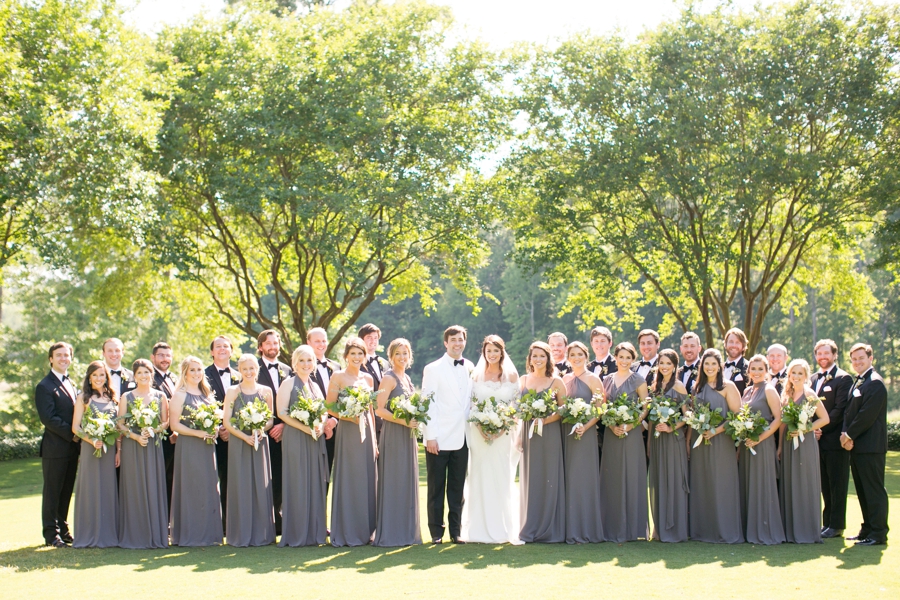 Southern Green & White Alabama Wedding via TheELD.com