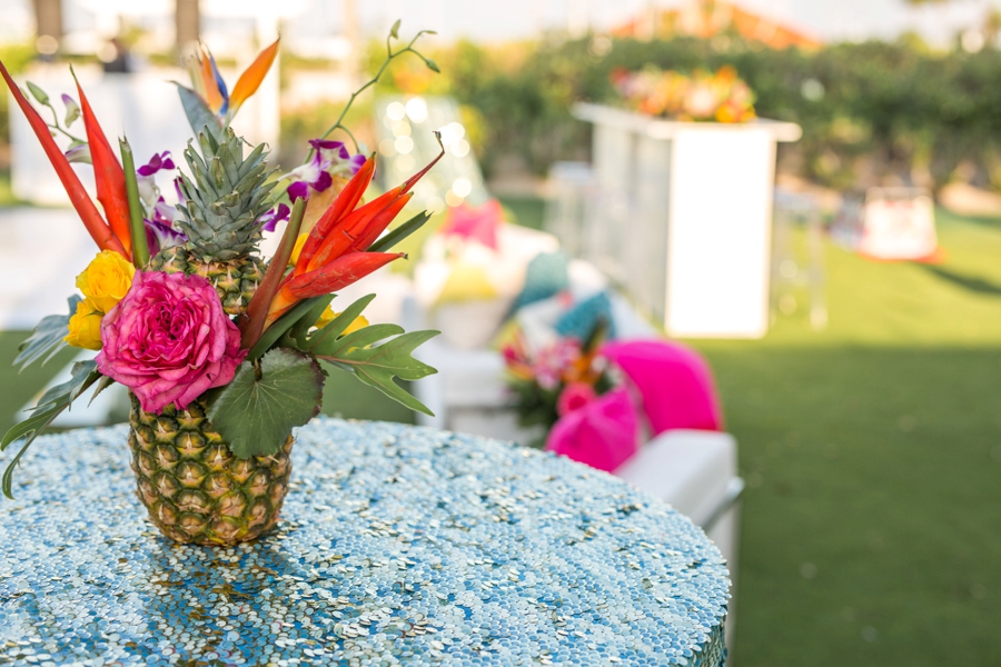 A Tropical Wedding Welcome Party via TheELD.com