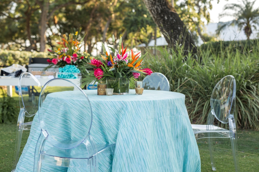 A Tropical Wedding Welcome Party via TheELD.com