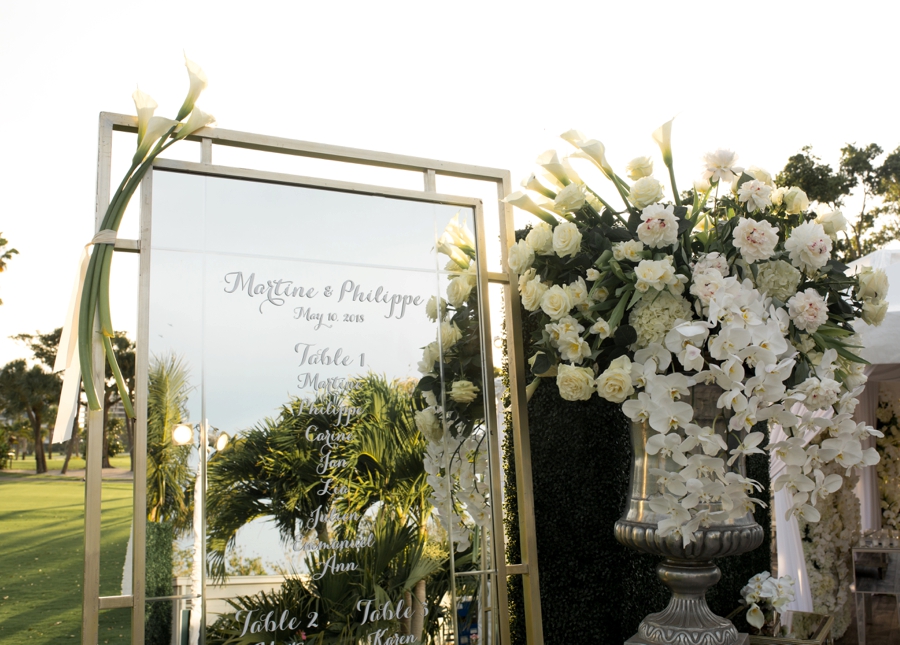 An Elegant & Luxe White Beach Wedding via TheELD.com