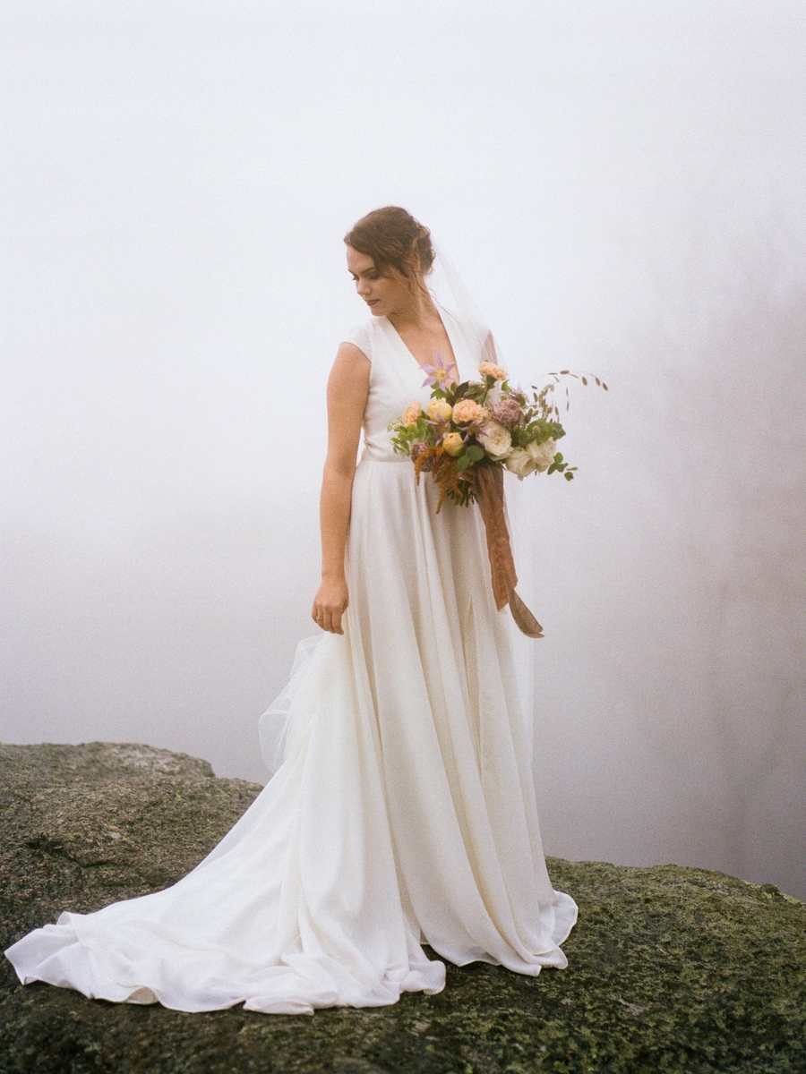 Organic Mountain Wedding Ideas via TheELD.com