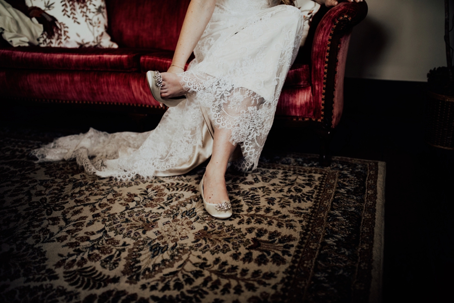 A Charming Boho Cleveland Wedding via TheELD.com