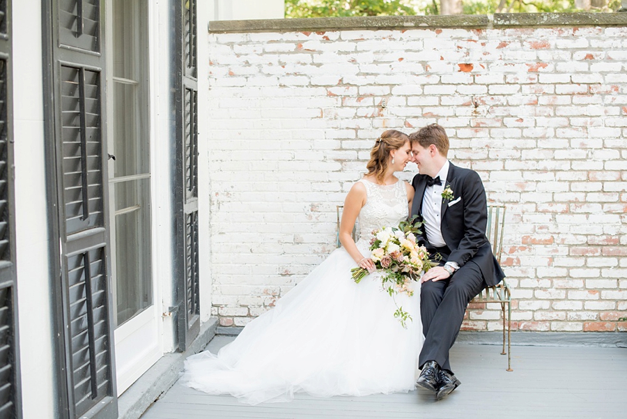 Colorful & Elegant Hudson Valley Wedding via TheELD.com